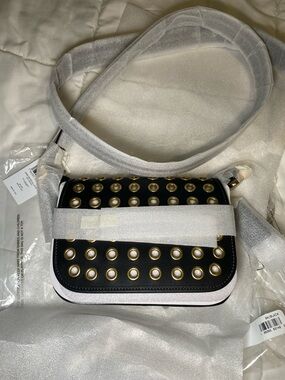 NWT Coach Patricia Legacy 19 Brass Grommet Re-Edition Black Leather Crossbody🖤